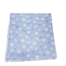 Vintage Daisy Bee Blue White