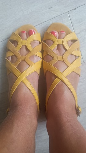 New stylish toast size 37 - new!,