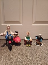 wallace and gromit figures x3