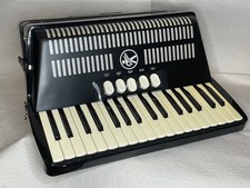 Accordion Bravo III 72 Bass