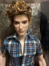 Twilight Saga Jasper Singer