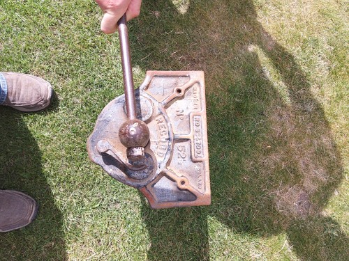 Record vice 9 - 9", jaws