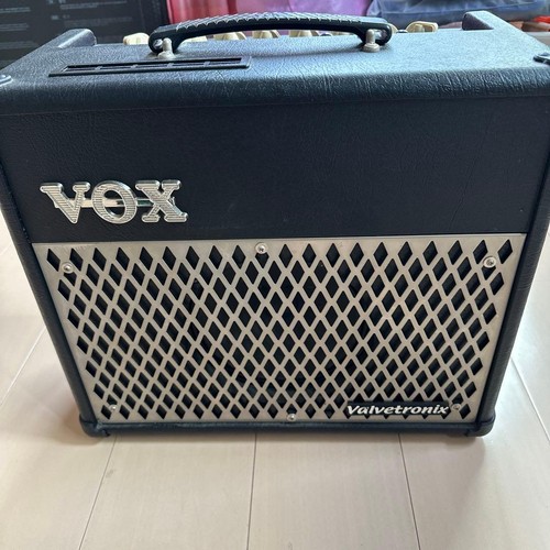 Vox vt15 guitar amplifier - vox,
