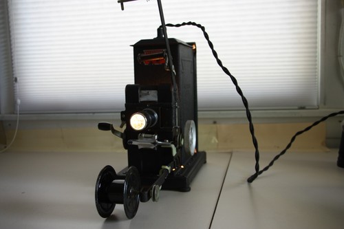 35mm silent movie projector - 35mm,