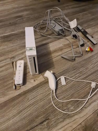 Nintendo wii console with - nintendo,