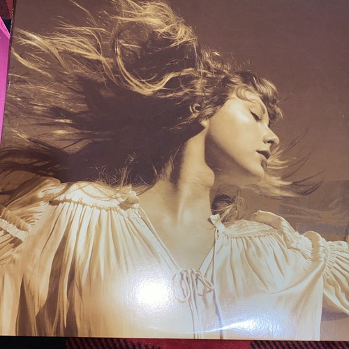 Swifty taylor swift red - taylor,