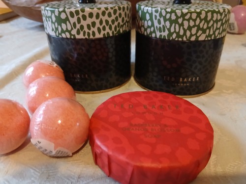 Ted baker bath bomb and - bomb,