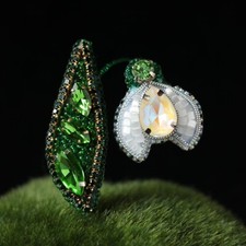 Spring Flower pin Snowdrop