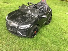 Child’s Electric Car Lamborghini Urus