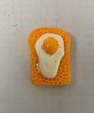 Barbie Sindy Fried Egg On Toast Breakfast Food Meal Accessories SceneSetter (A2)