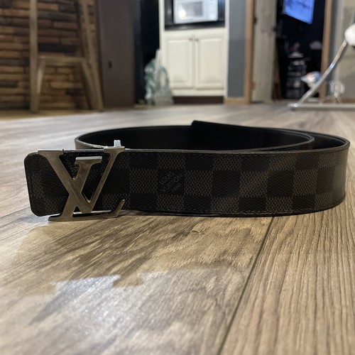 Louis vuitton initiales - louis, lv