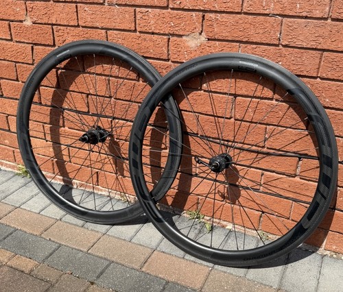 Fast forward carbon road - fast,
