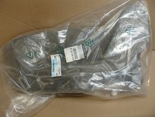 873805661R Left Side Front