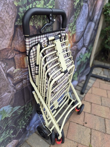 Shopping trolley - shopping,