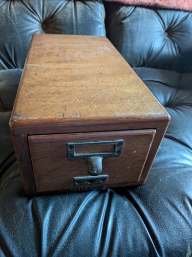 Vintage lyle wood - wood, index