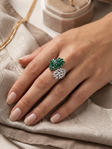 Silver tone adjustable - tone,