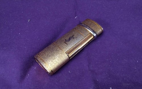 Ysl lighter gold - gold, embossed
