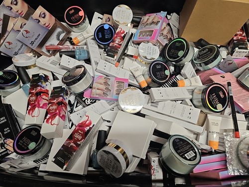 Cosmetics wholesale joblot - wholesale, (joblot