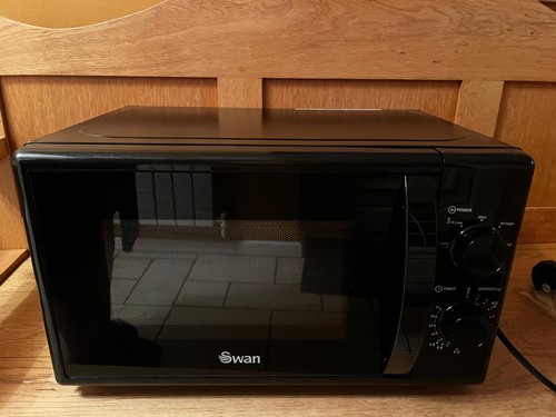 Swan black microwave - black,