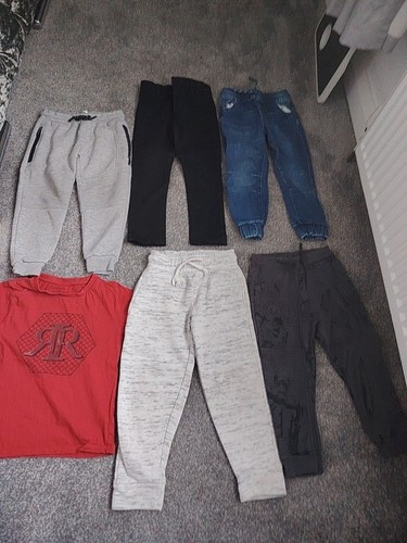 Boys years clothes - 3-4,