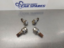 Renault Scenic Wheel Bolts Mk1 99-03 set of 4 nuts  Alloy wheels 19mm