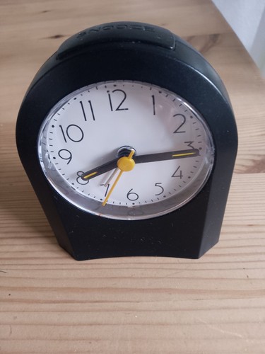Lovely tiny compact alarm - lovely,