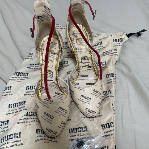 Gucci logo shoes - logo,