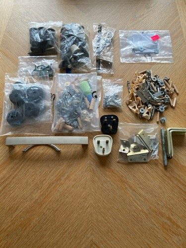 Job lot flat pack - lot,