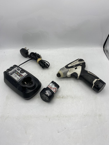 Makita td090d impact - 10.8v,