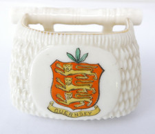Guernsey Fish Basket Crested