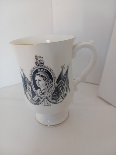 Antique queen victoria diamond - antique,