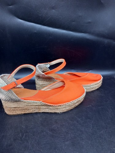 Penelope chilvers orange - penelope,