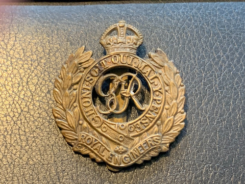 Royal engineers cap - cap, badge