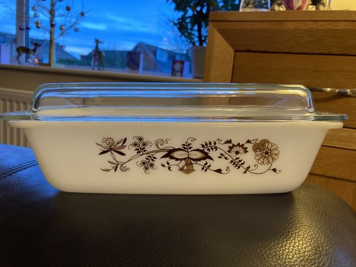 Vintage pyrex brown vine - pyrex,