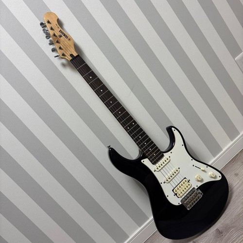 Yamaha eg112 strat type - yamaha,