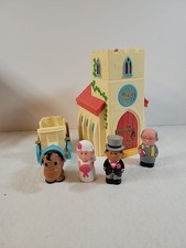 ELC Happyland Church With Sounds Vicar Bride Bridegroom Horse & Carriage