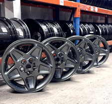 SET 4 LAND ROVER DISCOVERY