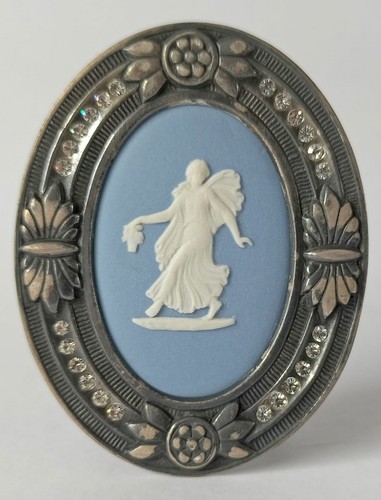 Wedgwood blue jasper dancing - blue,