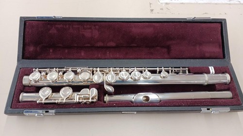 Yamaha yfl211 flute open - flute,,