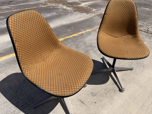 Eames side shells rare - w/,