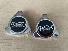 2x Daimler Dart SP250 V8 Wheel Centre Spinner Badge Emblem Wheel Discs Fixing