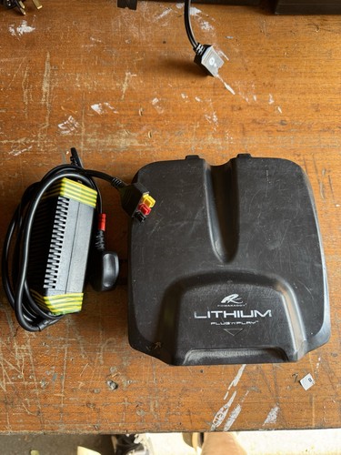Powakaddy plug play hole - play, 18-hole