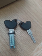 Ignition Lock & Key for Piaggio Zip 50cc 2000 - 2018 Vespa LX 125 Piaggio Fly 50