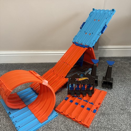 Hot wheels action race crate - action,