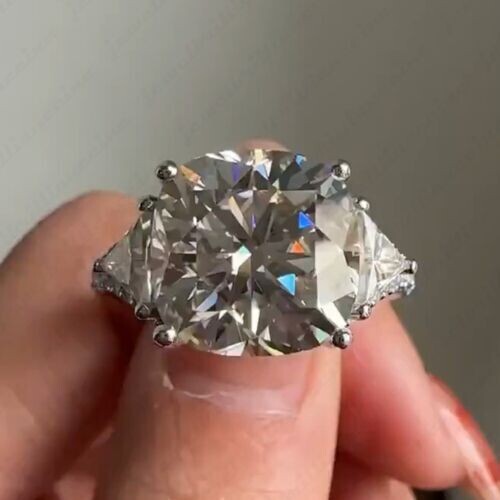 45ctw cushion cut - 6.45ctw, moissanite