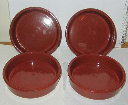 Glazed terracotta dishes - x,