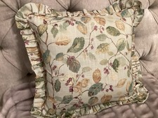 Sanderson Woodland Berries