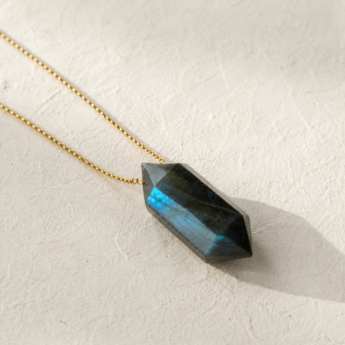Natural labradorite crystal - labradorite,