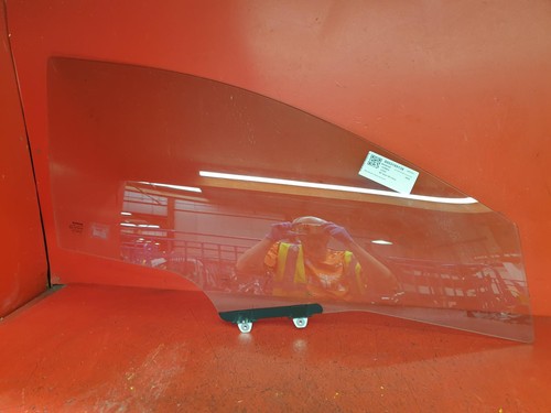 Honda civic glass - glass, front
