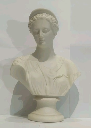 Artemisia diana sculpture bust - artemisia,
